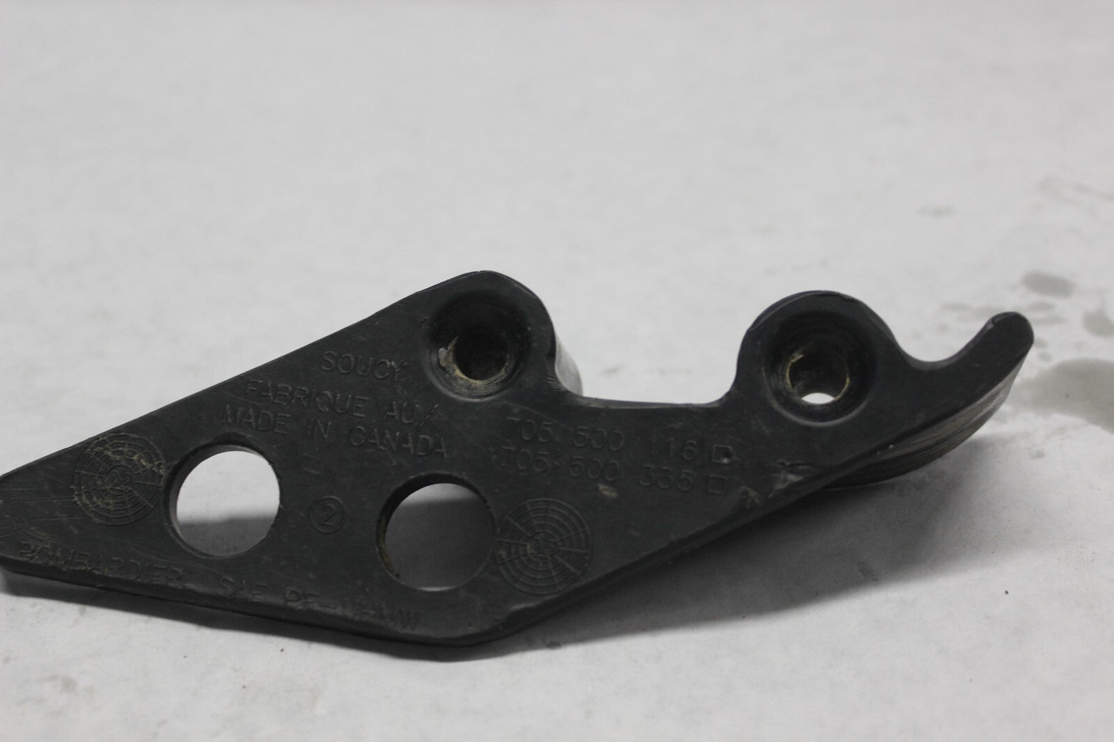 REAR CHAIN PROTECTOR SEE PHOTOS 705500116 2004 CAN AM BOMBARDIER DS650