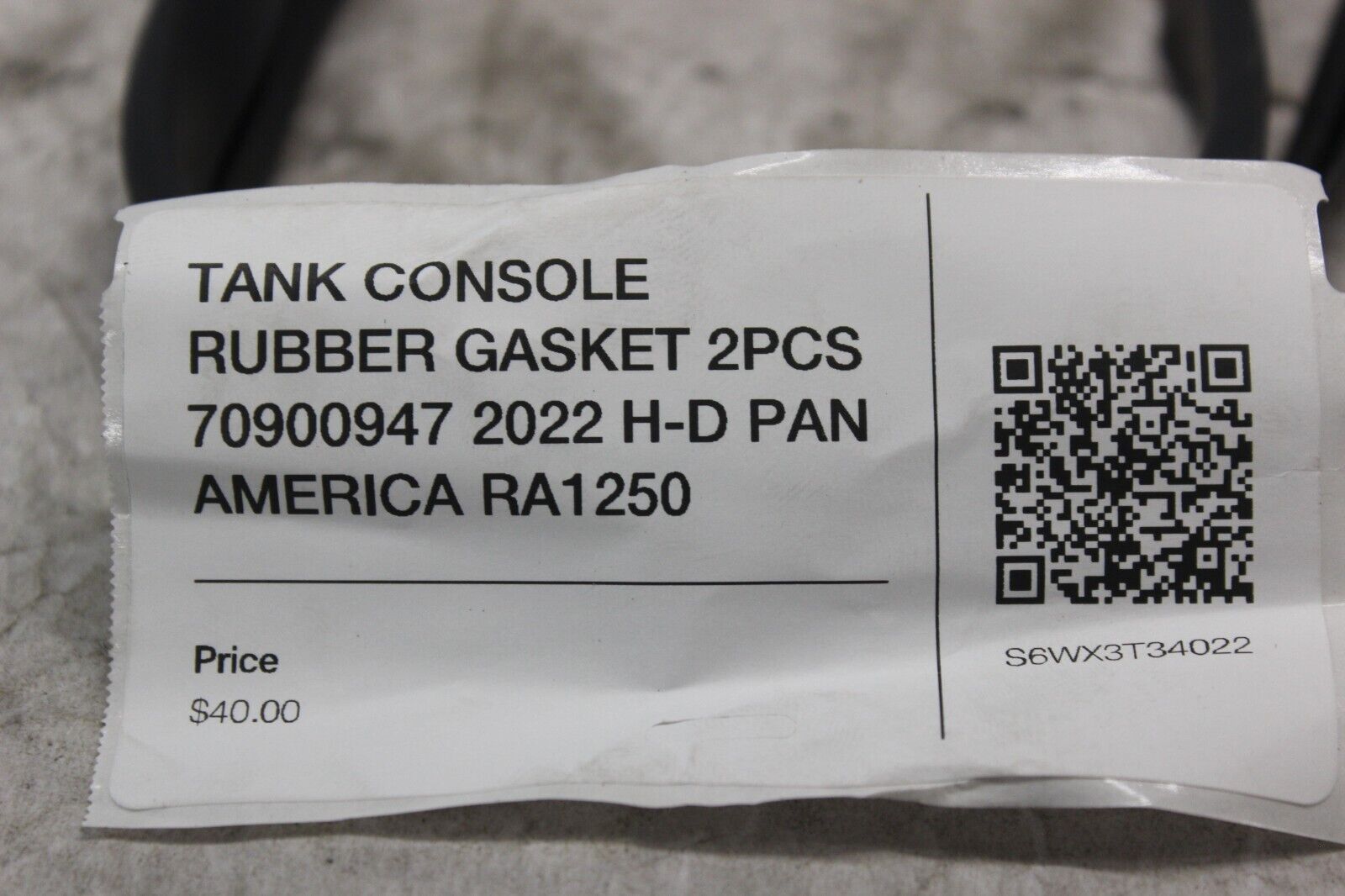 TANK CONSOLE RUBBER GASKET 2PCS 70900947 2022 H-D PAN AMERICA RA1250