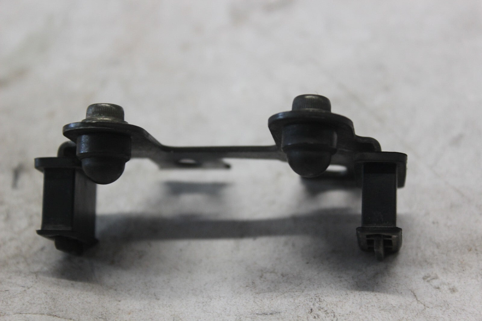 FUSE BOX BRACKET 36744-24F00 2002 SUZUKI HAYABUSA GSX1300R