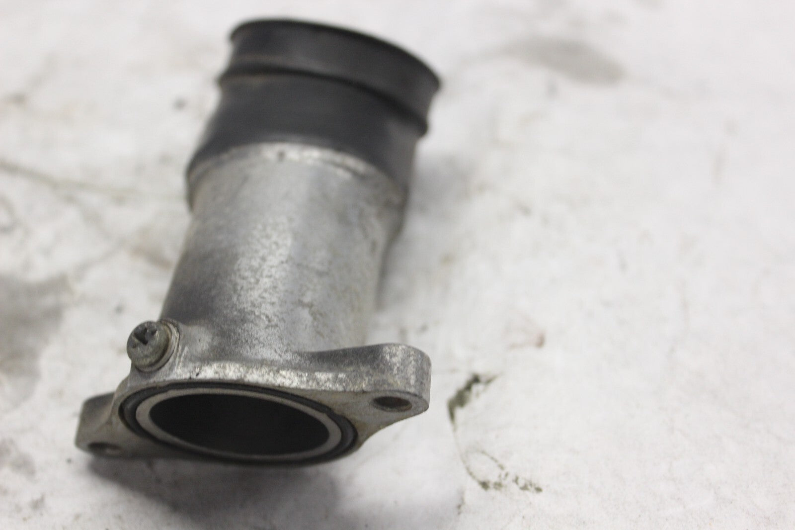LEFT CARBURETOR INSULATOR 16221-MA1-000 1982 HONDA GL500I SILVERWING