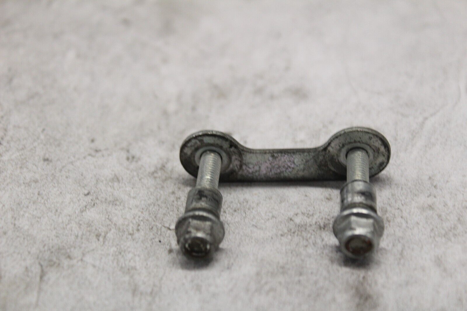 SIDE STAND BRACKET 1 2C0-27263-00-00 2007 YAMAHA R6 YZFR6