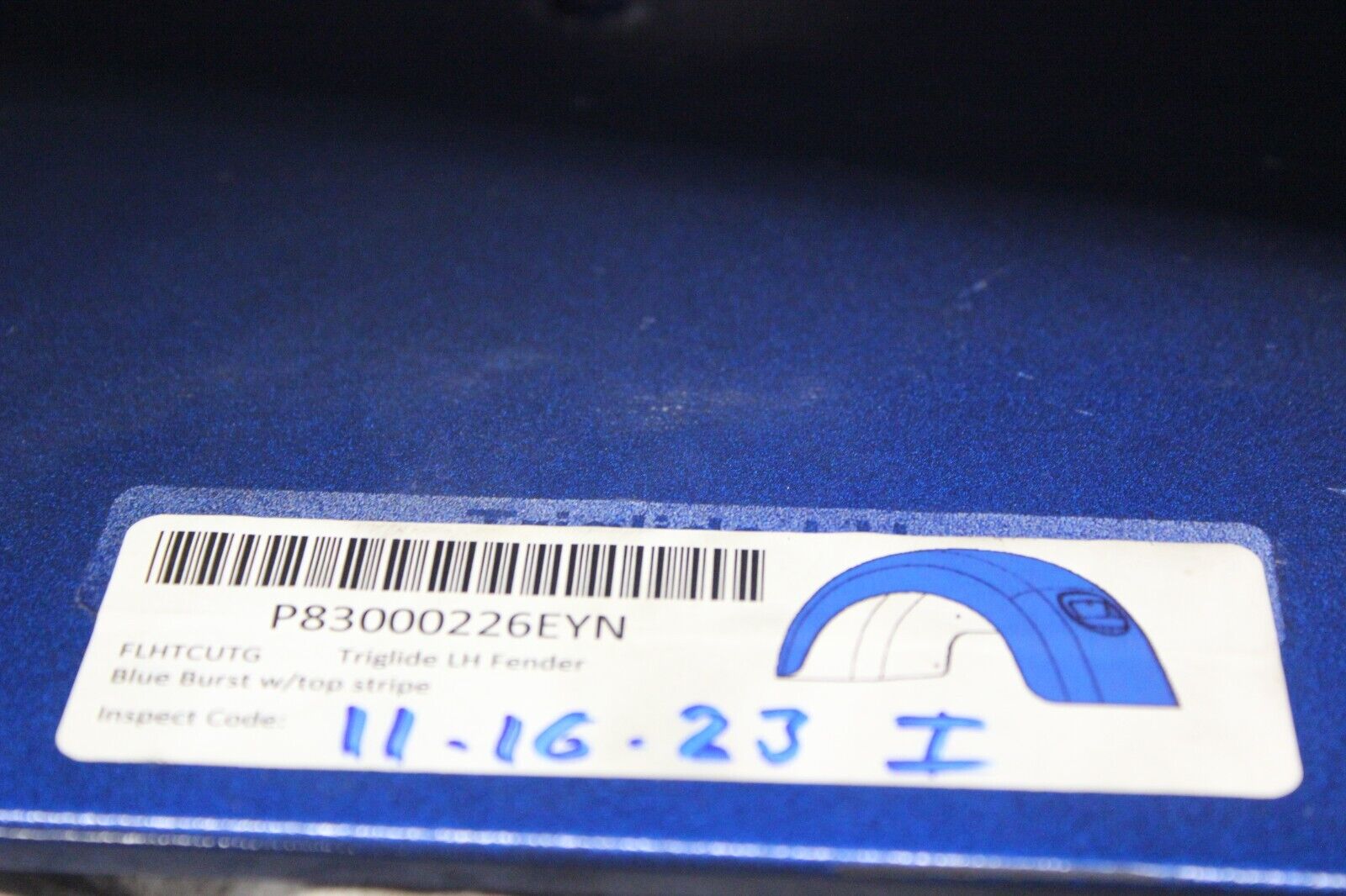 REAR LEFT FENDER BLUE BURST MINOR SCRATCH SEE PHOTO 83000226EYN 2024 H-D TRI-GLI