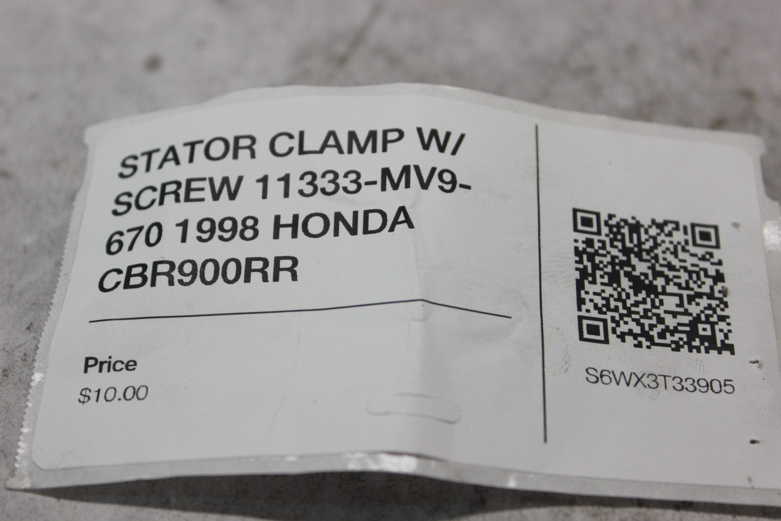 STATOR CLAMP W/ SCREW 11333-MV9-670 1998 HONDA CBR900RR