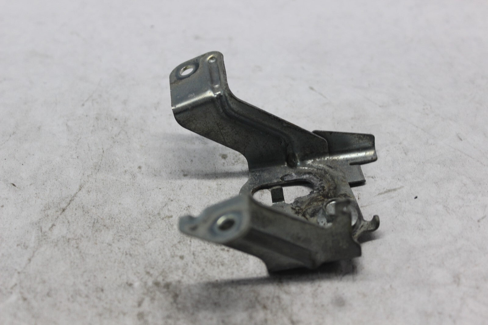 SEAT LOCK STAY 77233-MAS-E00 1998 HONDA CBR900RR