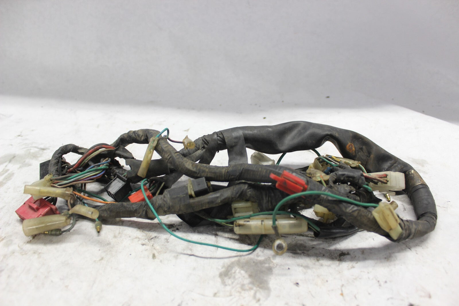MAIN WIRING HARNESS 32100-MA1-730 1982 HONDA GL500I SILVERWING