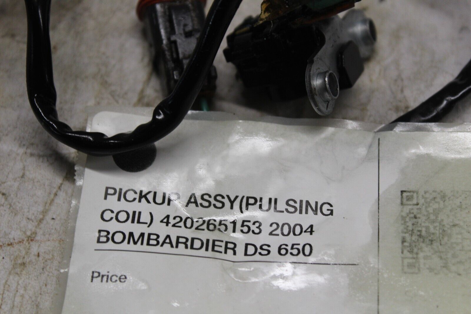 PICKUP ASSY (PULSING COIL) 420265153 2004 BOMBARDIER DS 650