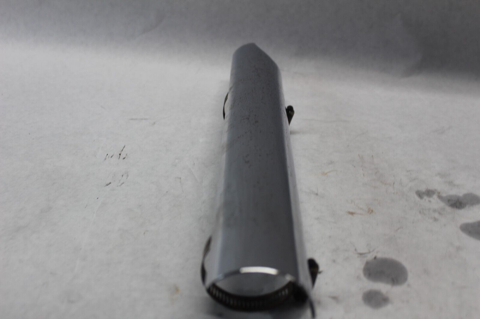 FRONT RIGHT HEAT SHIELD 65634-92 1997 H-D ELECTRAGLIDE FLHTC-I