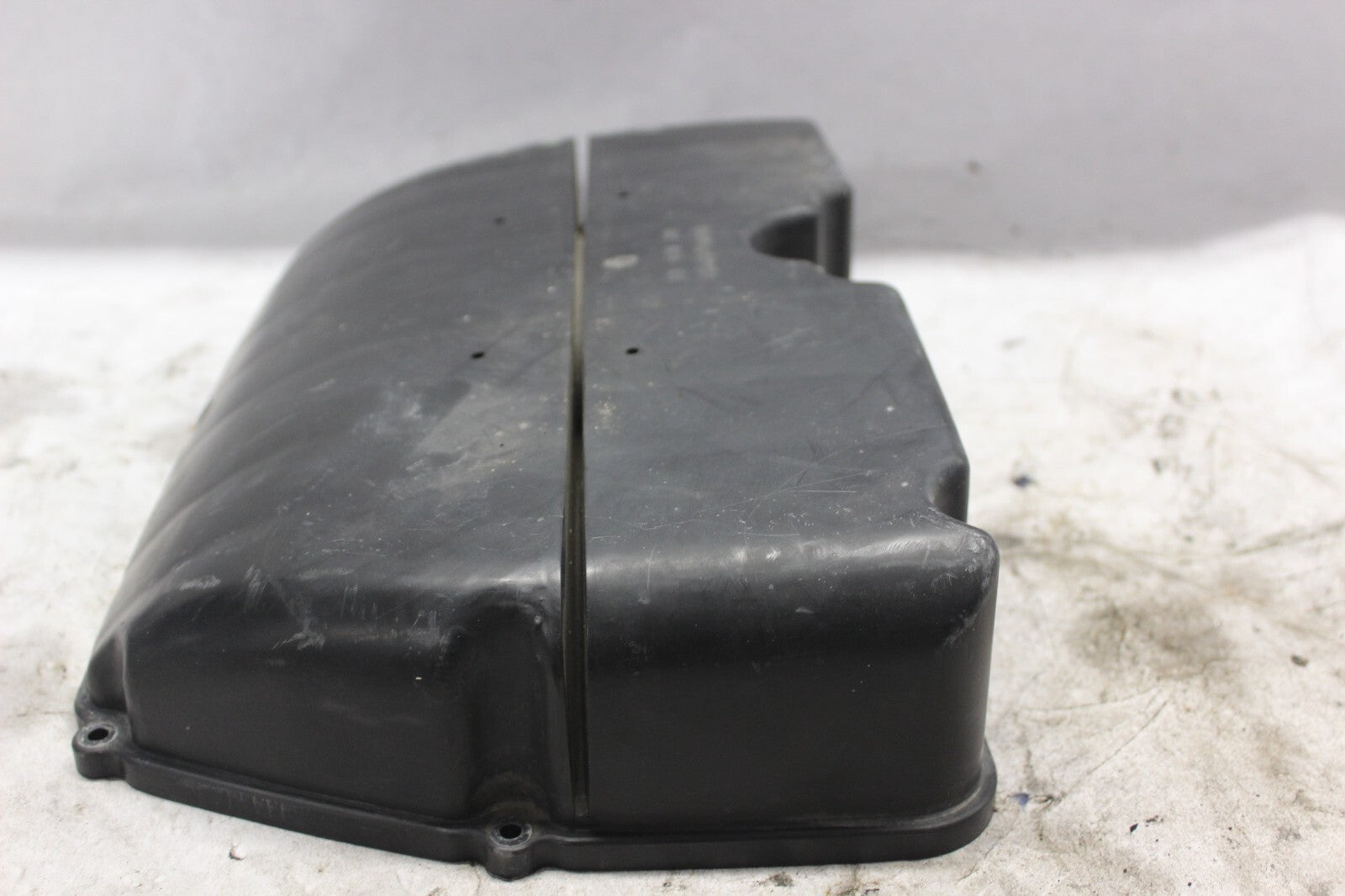 AIR CLEANER COVER 17231-MW0-000 1998 HONDA CBR900RR