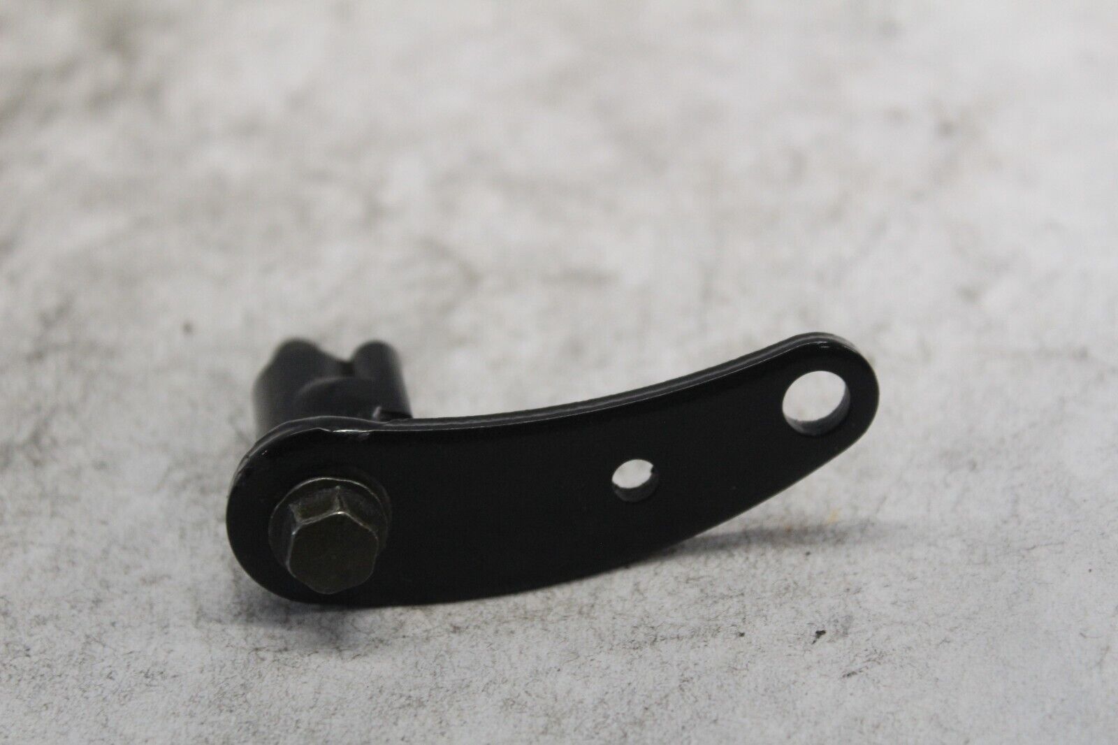 FRONT LEFT REFLECTOR BRACKET W/SCREW 11050-1849 1999 KAWASAKI NINJA ZX-9R