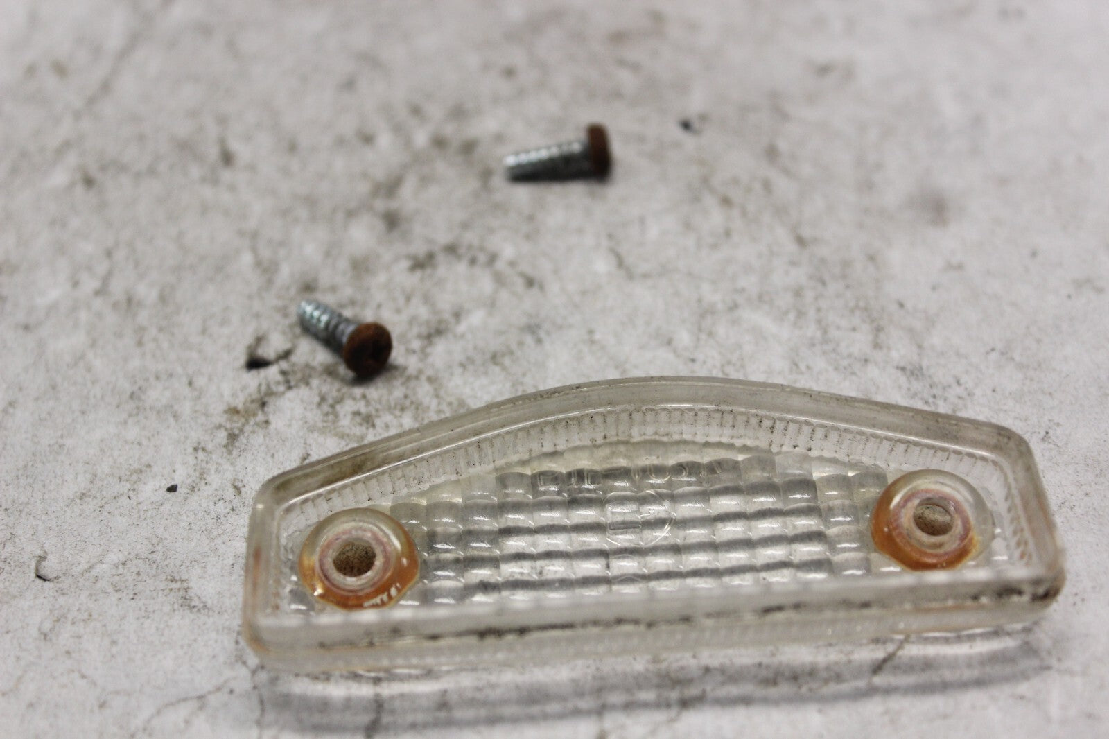 POSITION LIGHT LENS 33181-GBL-711 1998 HONDA CBR900RR