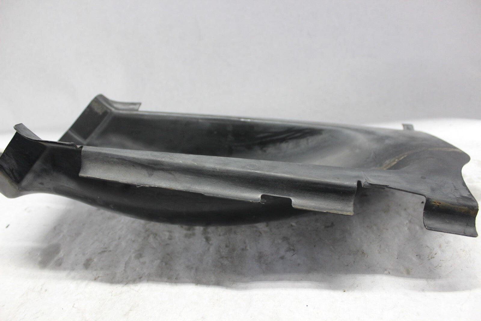 REAR FENDER B 80101-MA1-000 1982 HONDA SILVERWING GL5001