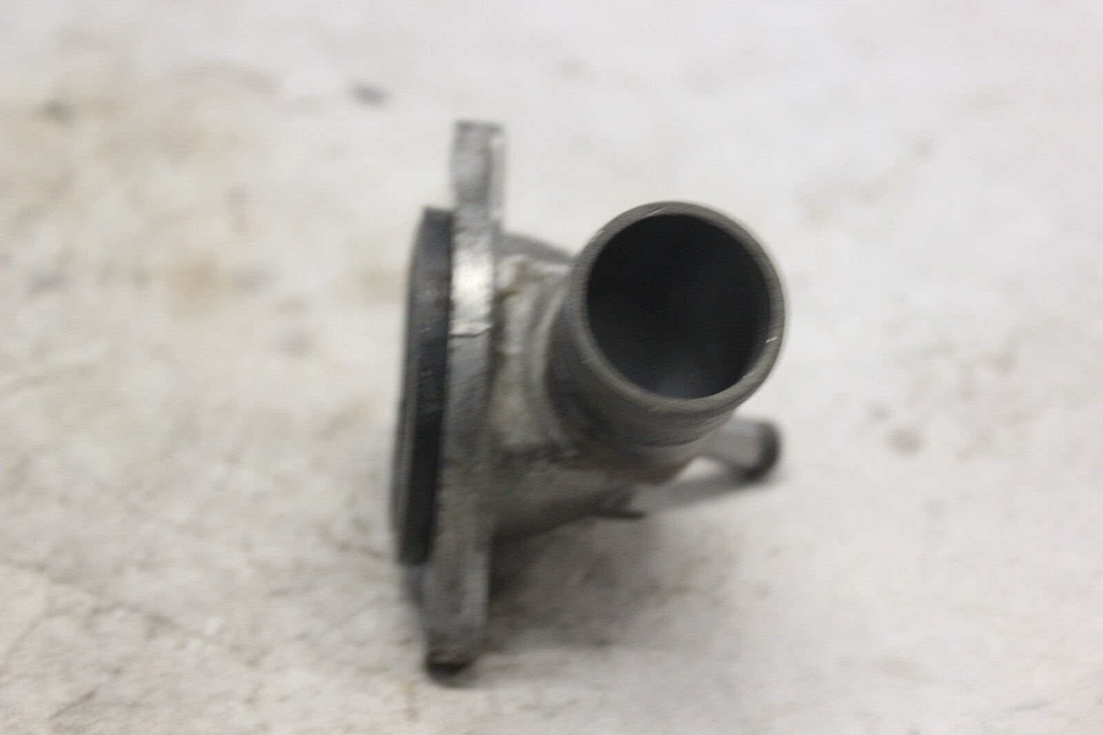 THERMOSTAT COVER 17661-24F00 2002 SUZUKI HAYABUSA GSX1300R