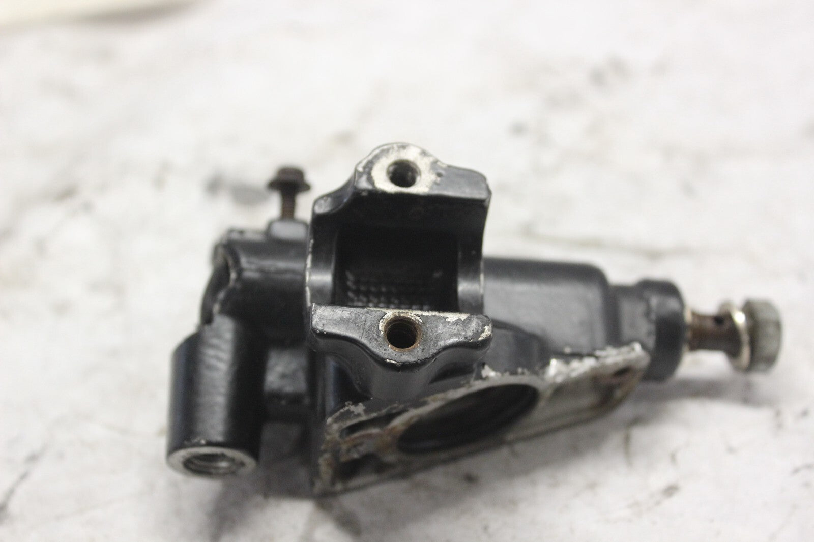 FRONT BRAKE MASTER CYLINDER 45500-MA5-672 1982 HONDA GL500I SILVERWING