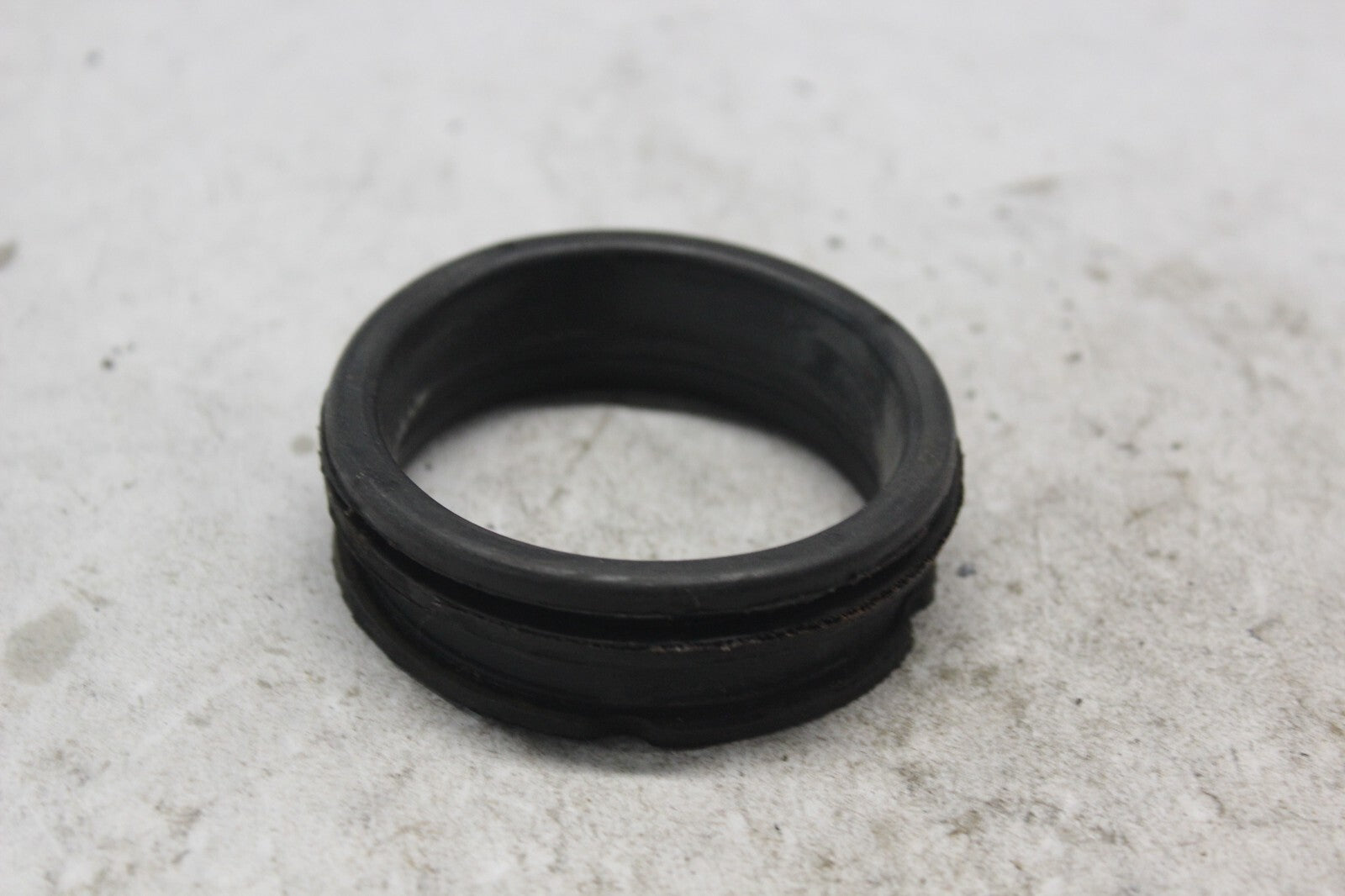 AIR CLEANER TUBE 17253-MW0-300  1998 HONDA CBR900RR