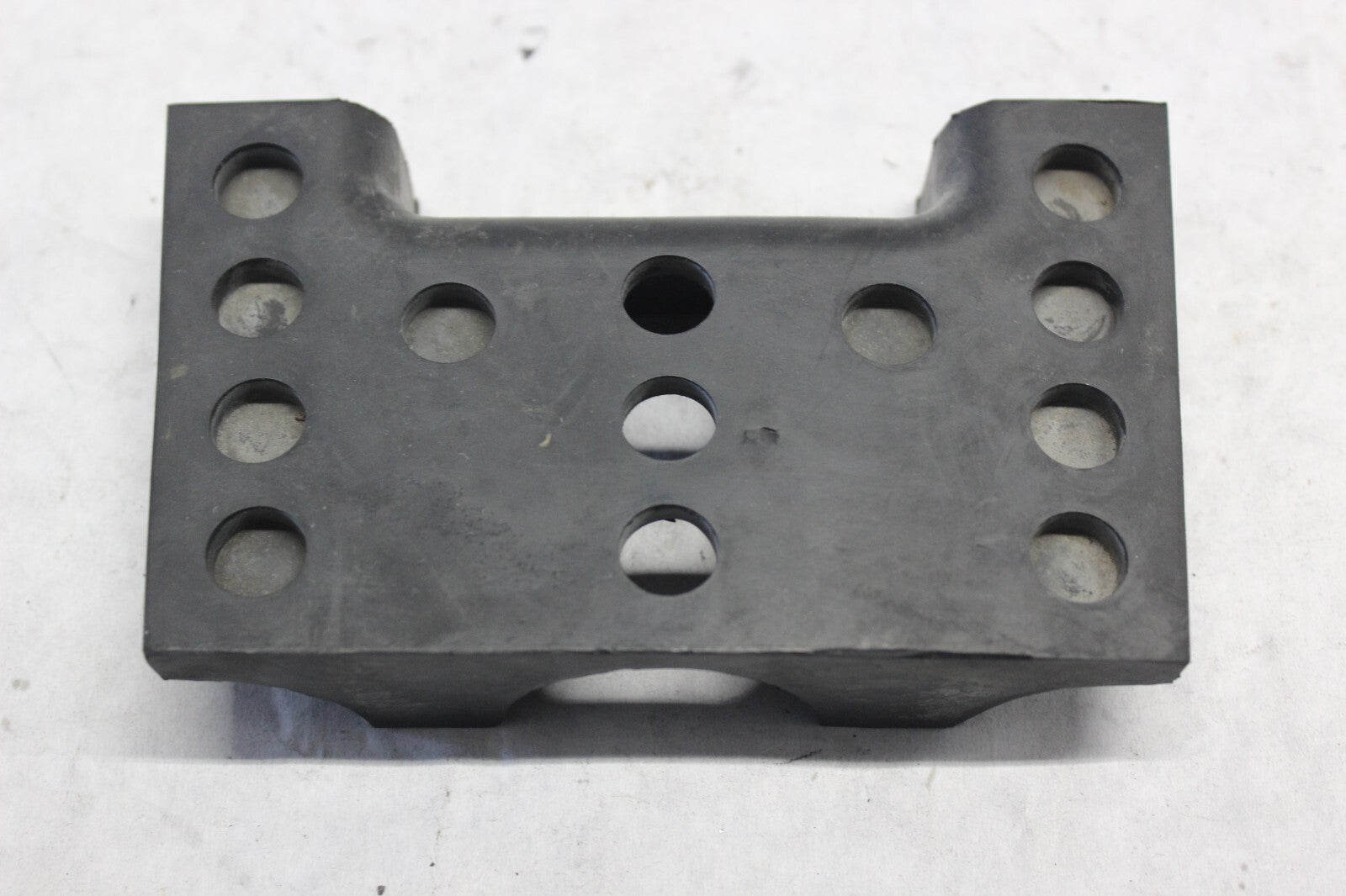 FUEL TANK DAMPER 92075-1672 1986 KAWASAKI CONCOURS ZG1000