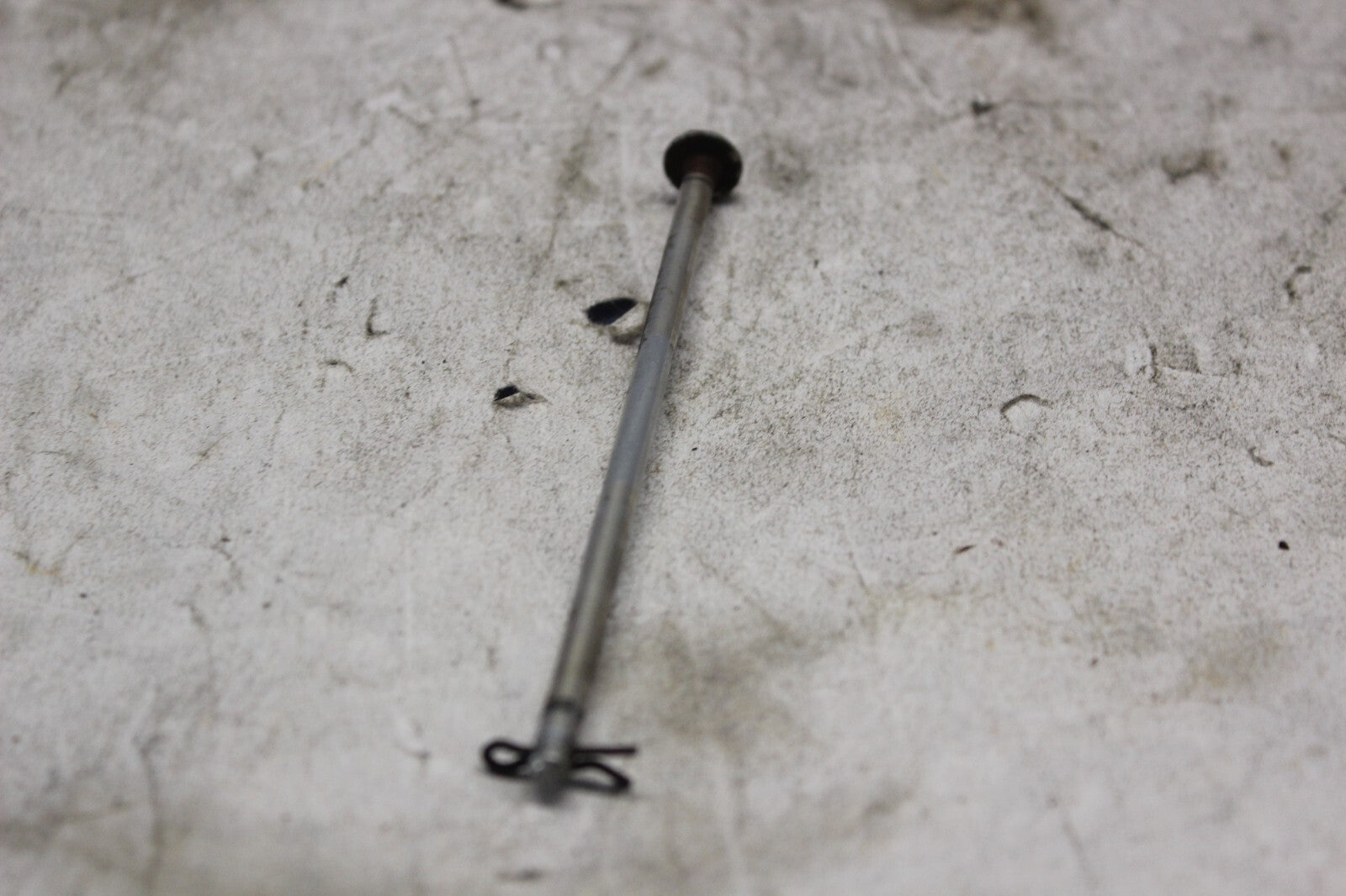 LICENSE PLATE SETTING PIN 84702-MB9-770 1982 HONDA GOLDWING GL1100A