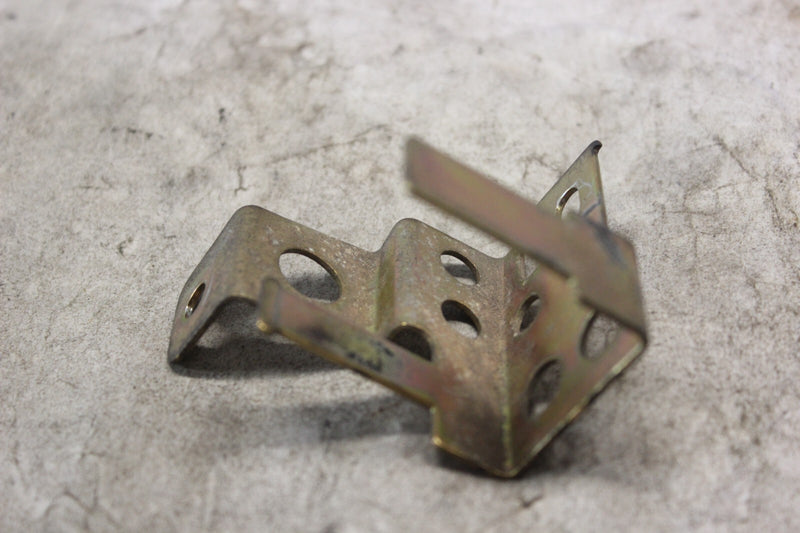 FUEL PUMP RELAY BRACKET 38741-24F00 2002 SUZUKI HAYABUSA GSX1300R