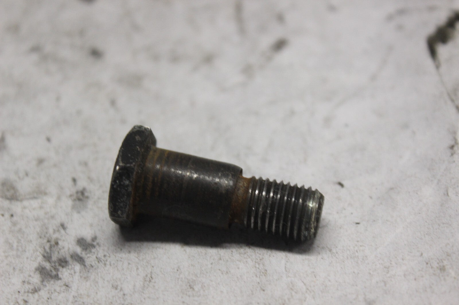 SIDE STAND PIVOT SCREW 90108-223-000 1982 HONDA GL500I SILVERWING