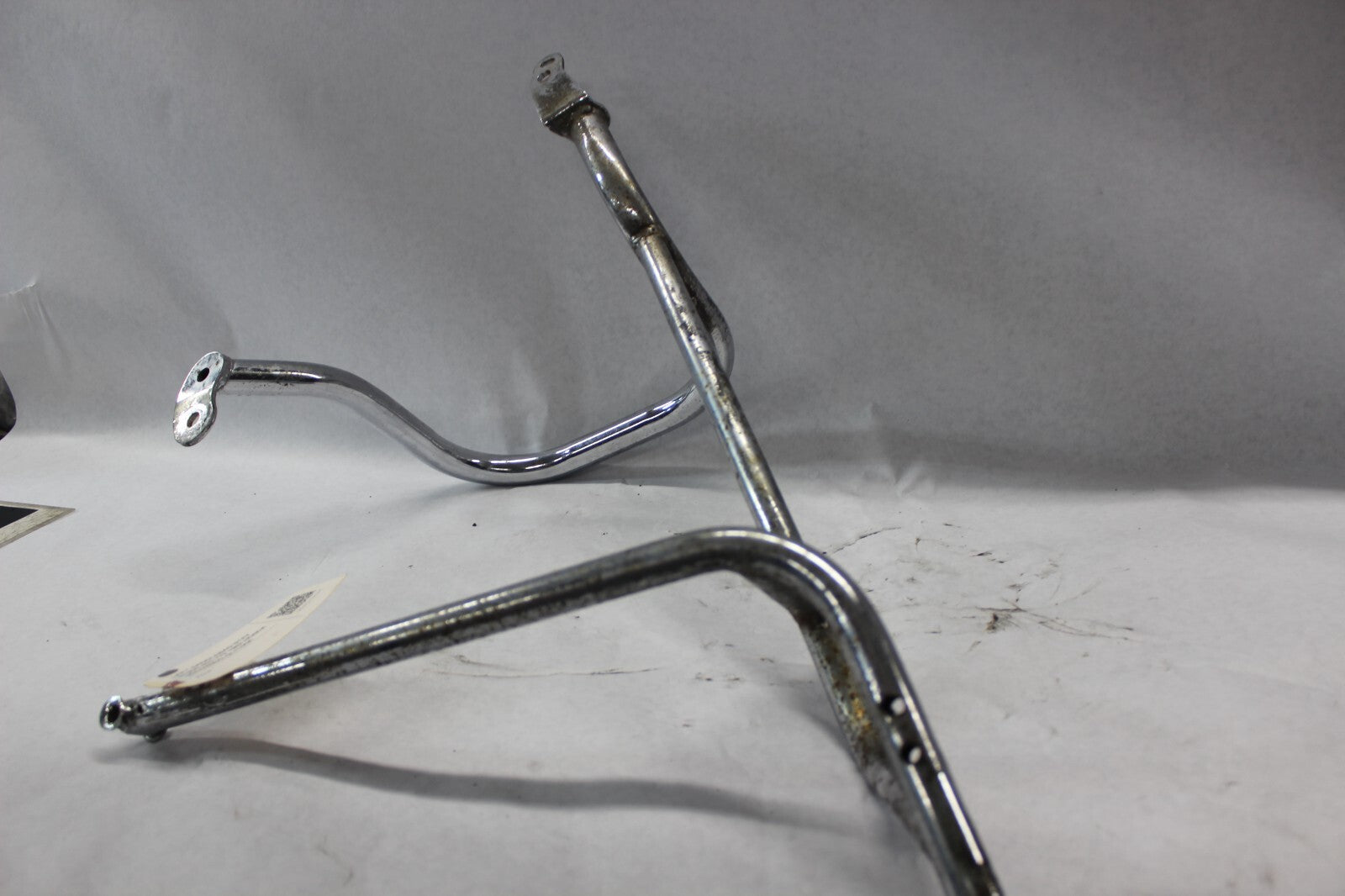LEFT SADDLEBAG STAY 84350-463-770 1982 HONDA GOLDWING GL1100A