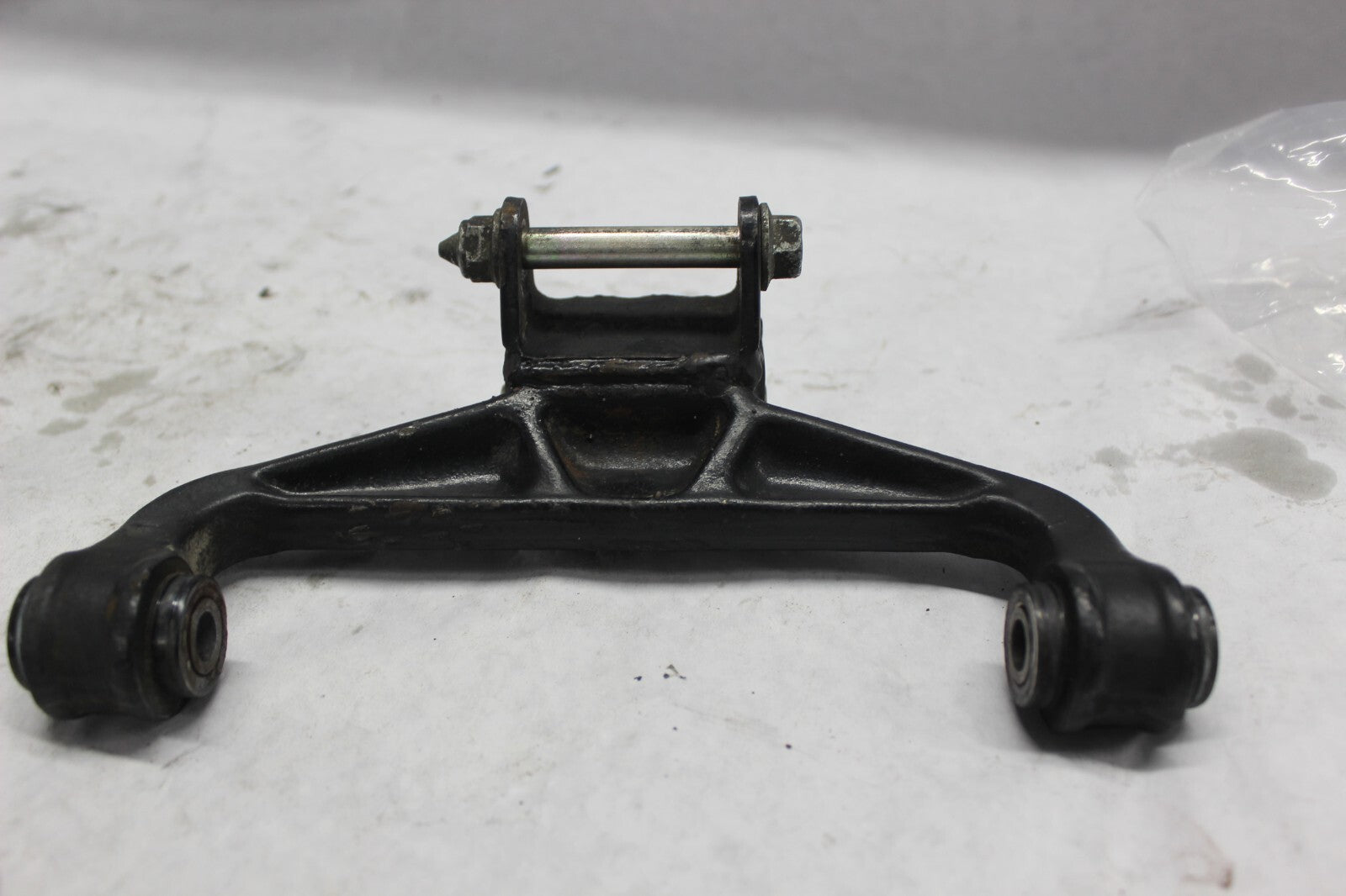 CUSHION ARM ASSY 52460-MA1-000 1982 HONDA GL500I SILVERWING