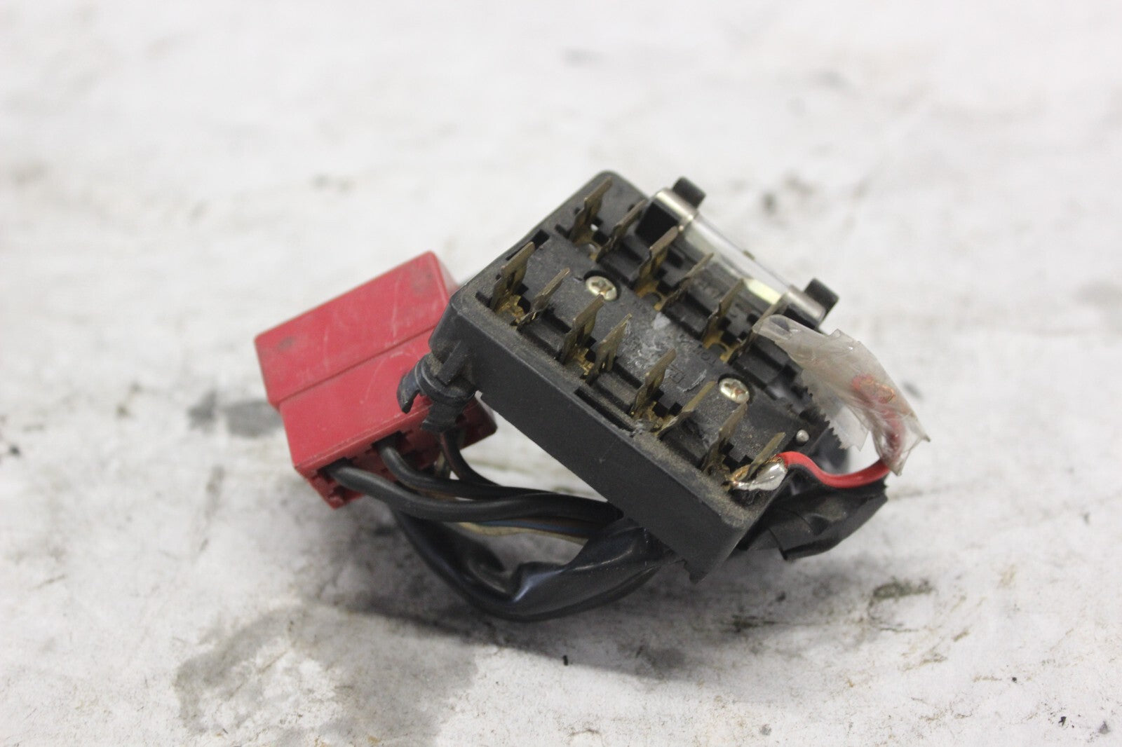 FUSE PLATE ASSY 38200-425-005 1982 HONDA GL500I SILVERWING
