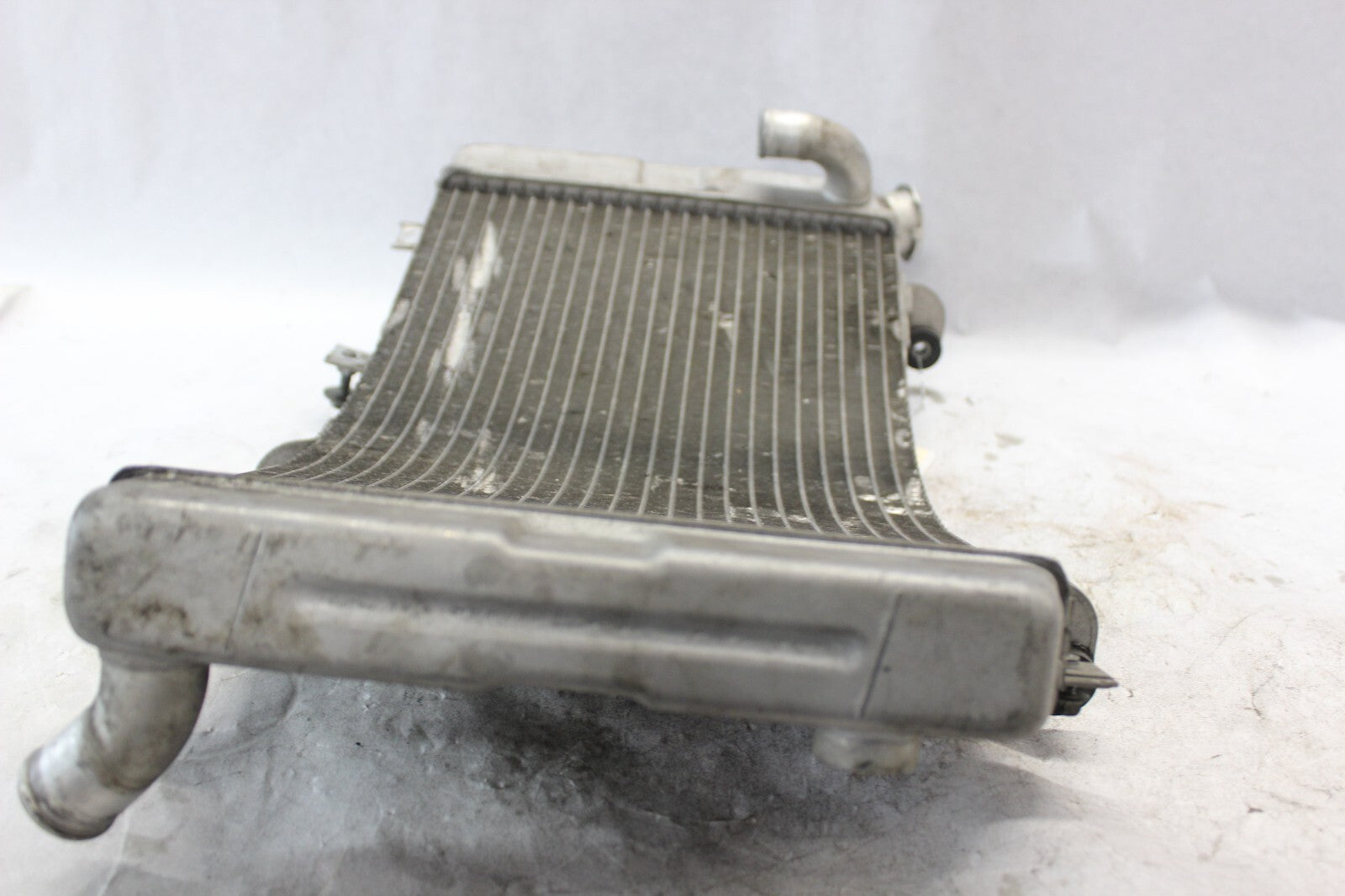 RADIATOR SEE PHOTOS 17710-24F10 2002 SUZUKI HAYABUSA GSX1300R