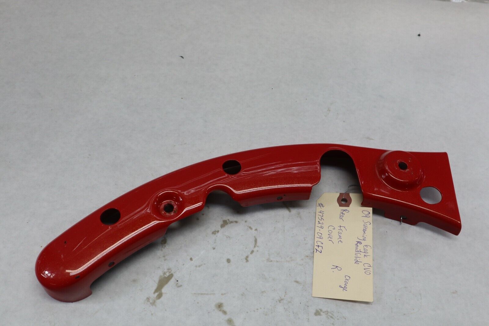 OEM Harley Davidson Rear Frame Cover RIGHT 2009 Streetglide CVO 47529-09CFZ