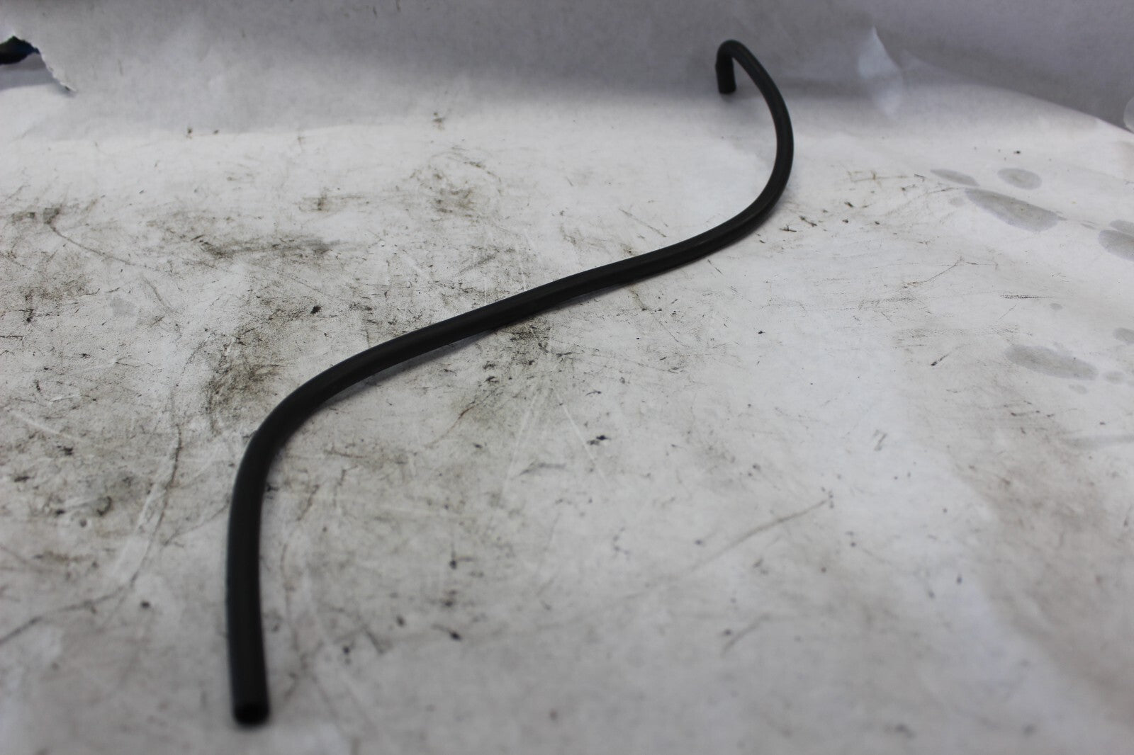 FUEL TANK DRAIN HOSE 44423-40F00 2002 SUZUKI GSX-R1000