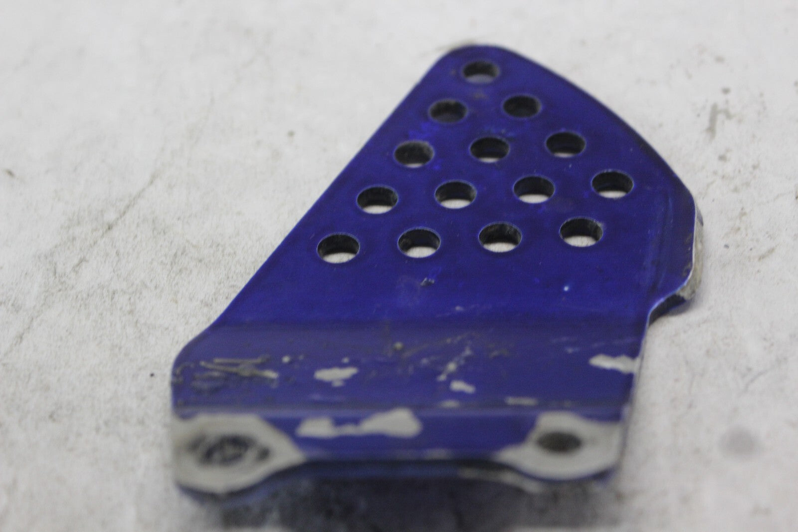 RIGHT STEP GUARD SEE PHOTOS 50607-MAS-E00 1998 HONDA CBR900RR