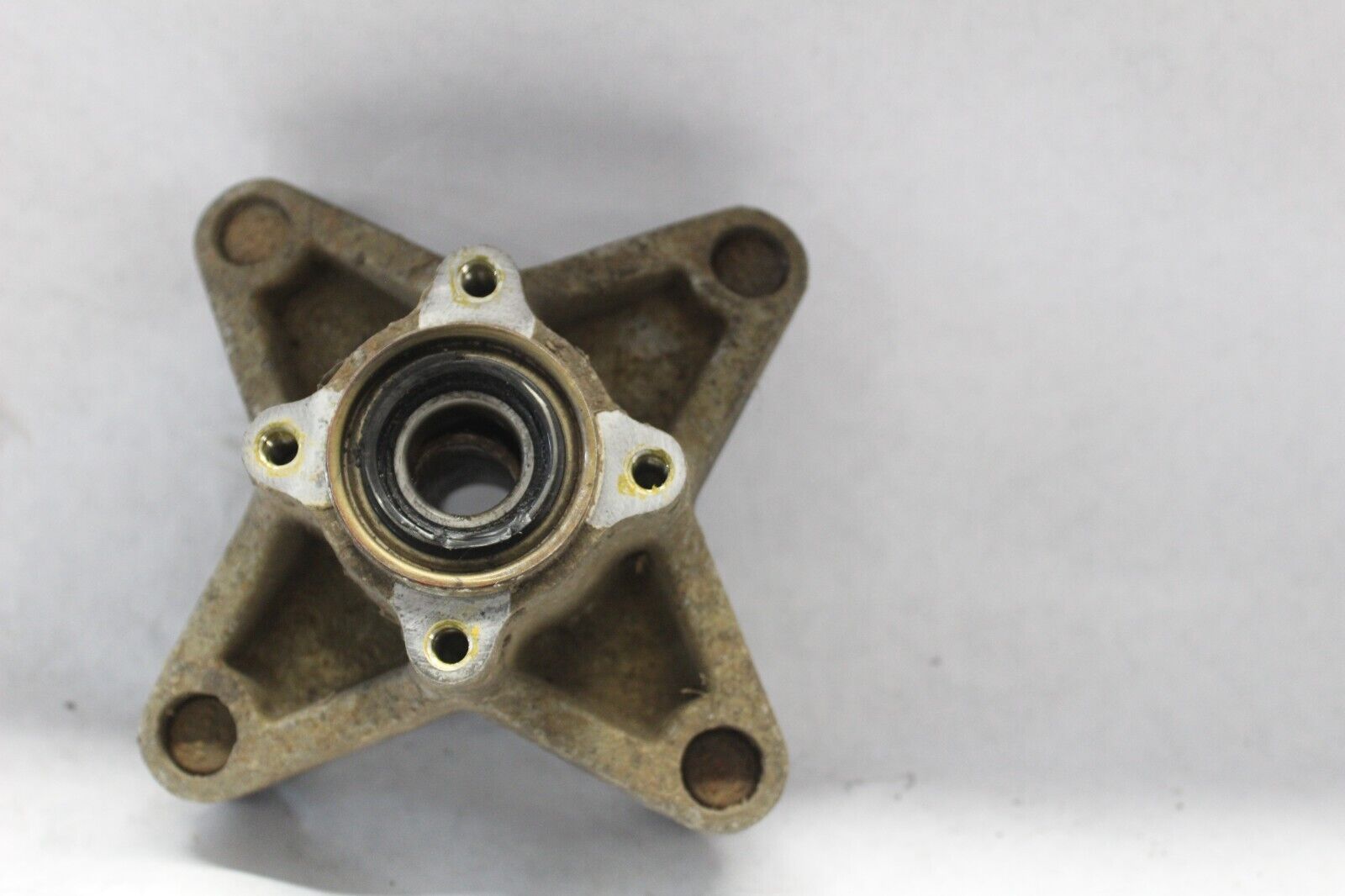 FRONT WHEEL HUB W/STUDS 705400217 2004 BOMBARDIER DS 650