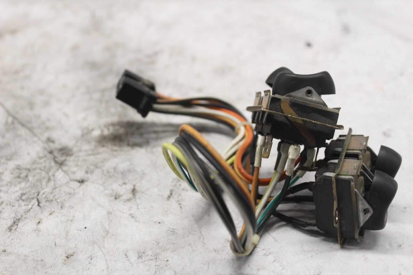 INNER FAIRING CAP WIRE HARNESS ASSY W/CRUISE 70279-96 1997 ELECTRAGLIDE FLHTC-I