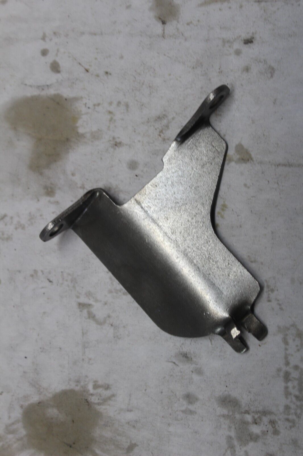 TRANS HOLDER PLATE 11133-415-000 1982 GL500I SILVERWING