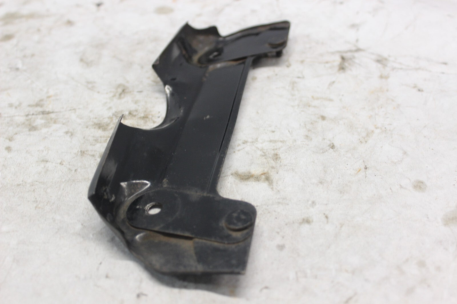 RADIATOR UPPER COVER 85200-463-000 1982 HONDA GOLDWING GL1100A