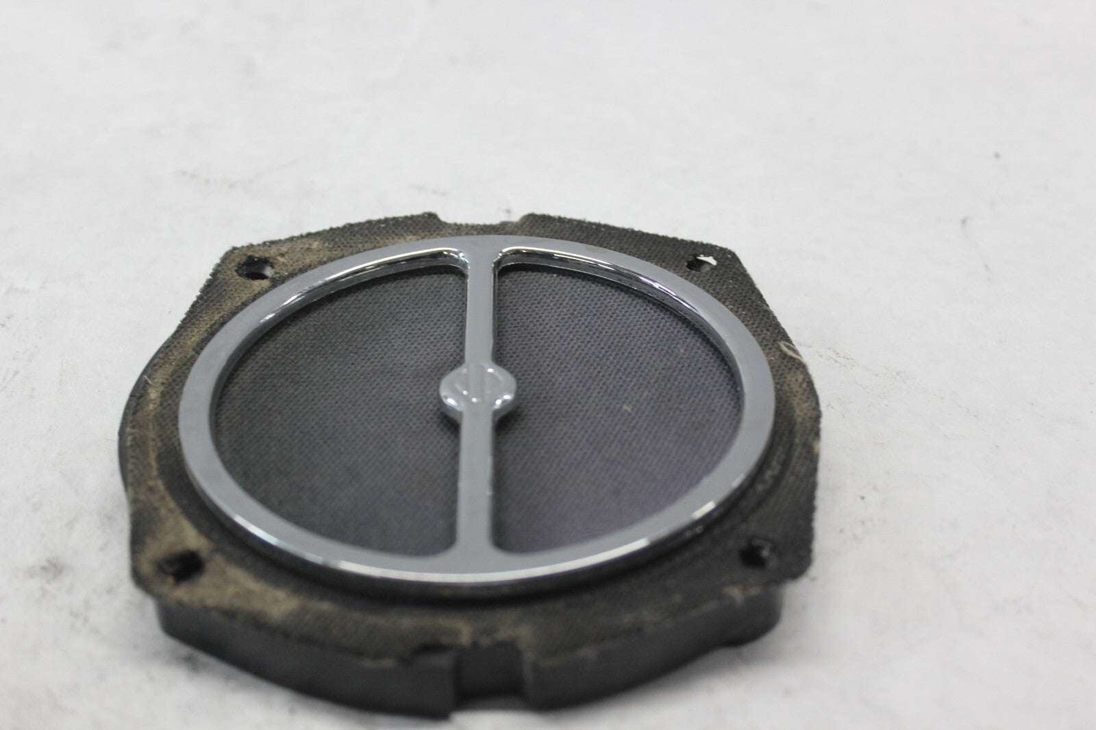 Streetglide Speaker Mount Grill 77046-96 2008 H-D ELECTRAGLIDE FLHT