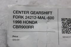 CENTER GEARSHIFT FORK 24212-MAL-600 1998 HONDA CBR900RR