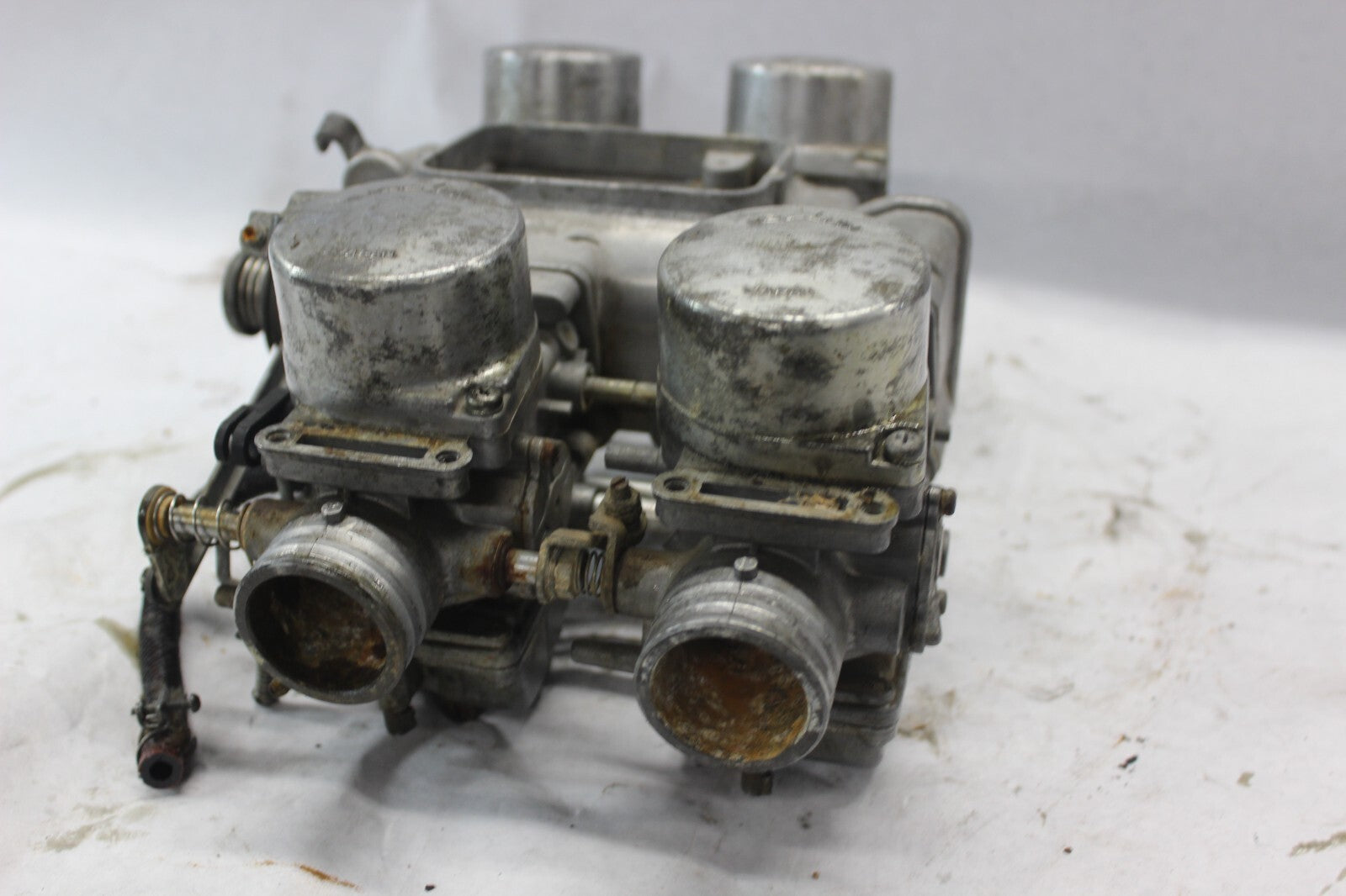 CARBURETOR ASSY SEE PICS 16100-MB9-014 1982 HONDA GOLDWING GL1100A