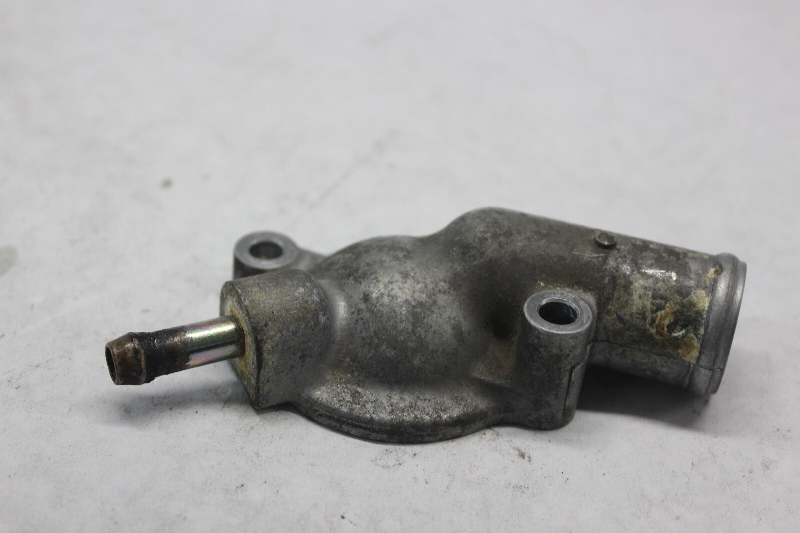 THERMOSTAT COVER #4 19315-MAS-E00 1998 HONDA CBR900RR