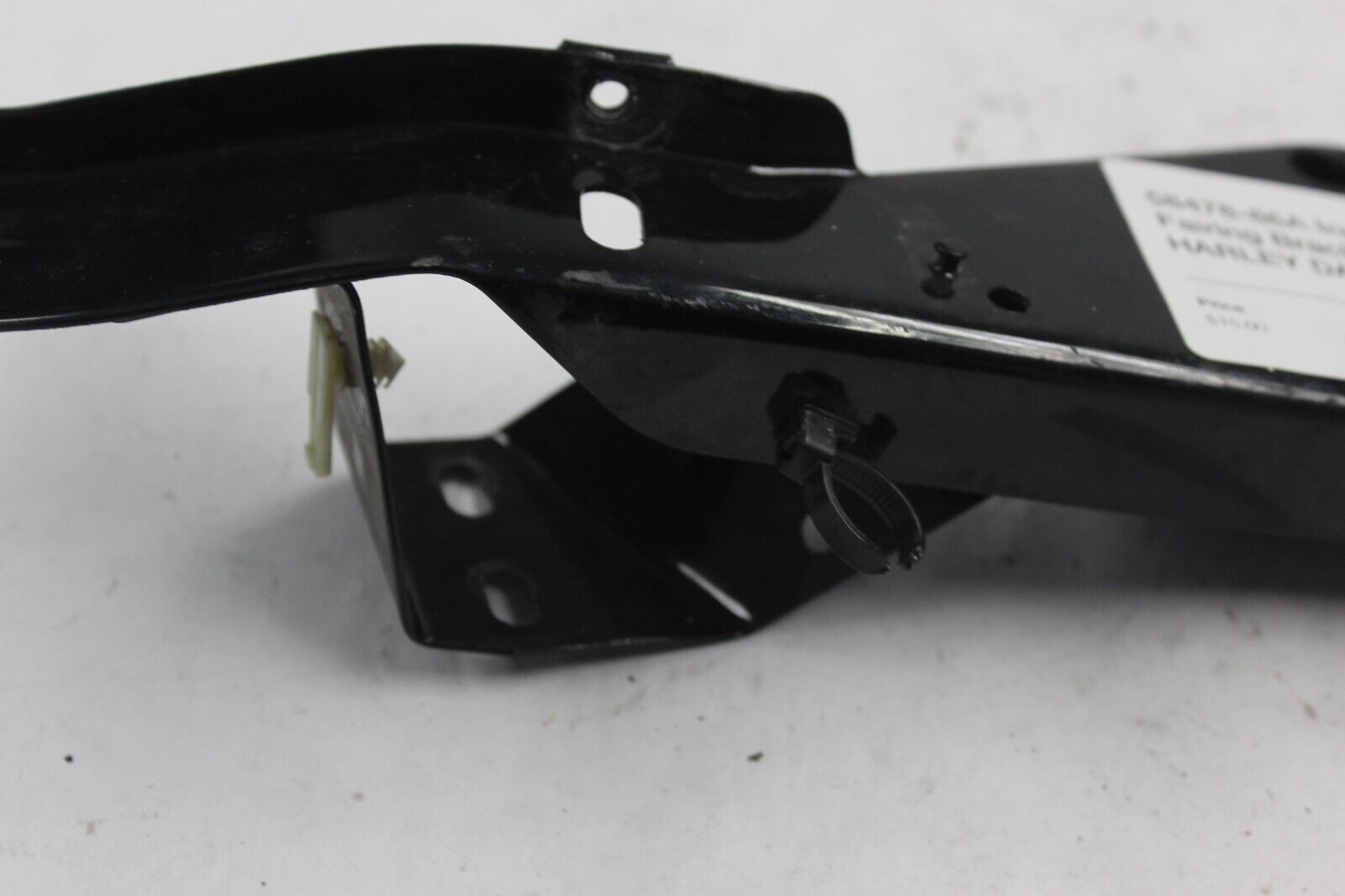 58478-86A Inner Fairing Bracket Left HARLEY DAVIDSON