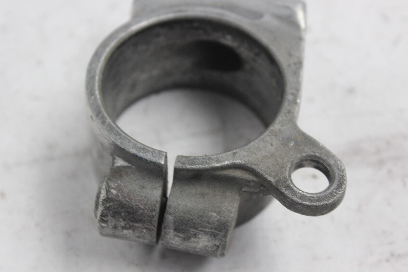 LEFT HANDLE HOLDER SEE PHOTOS 46012-1298 2001 KAWASAKI ZX-9R