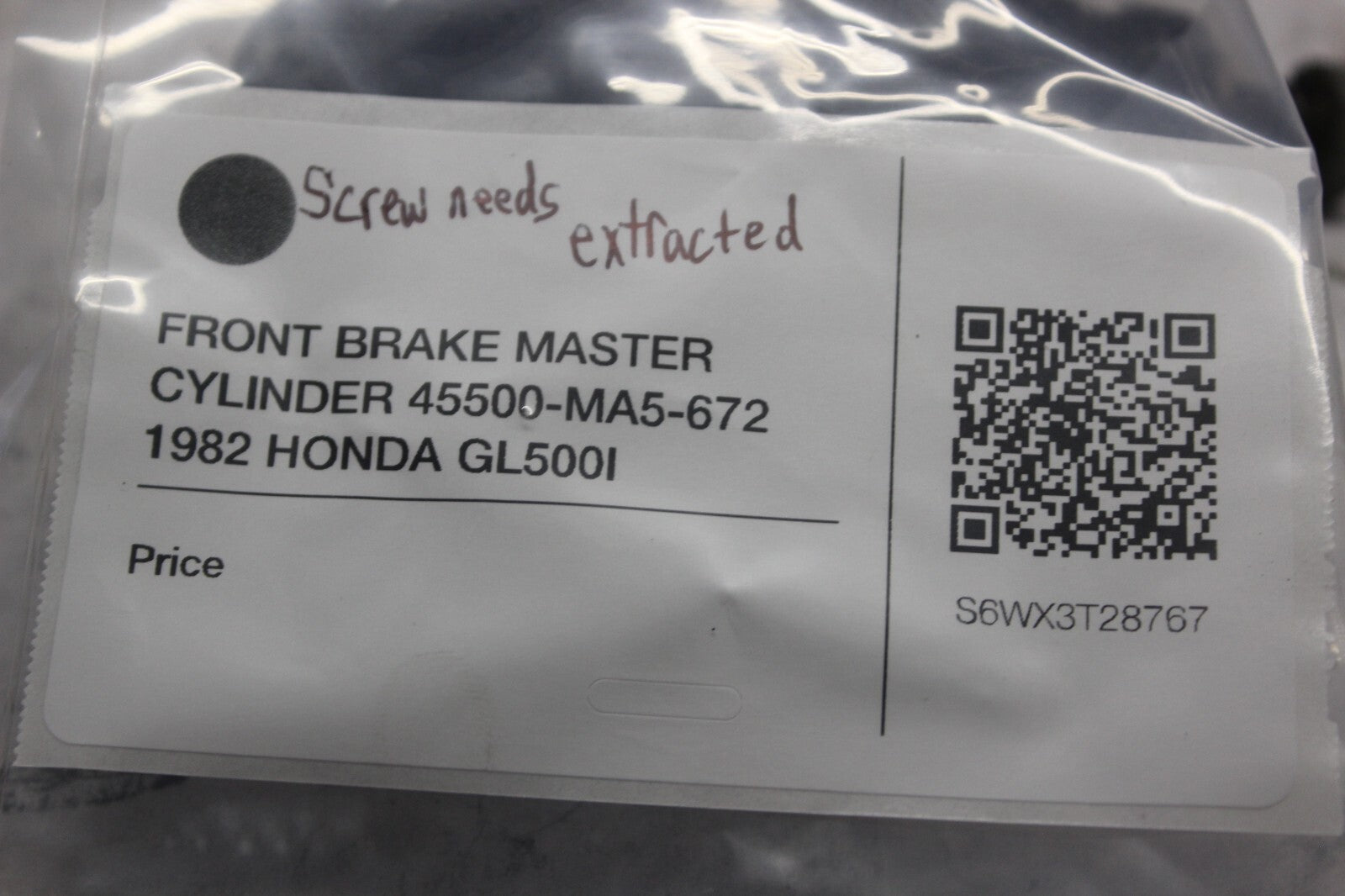 FRONT BRAKE MASTER CYLINDER 45500-MA5-672 1982 HONDA GL500I SILVERWING