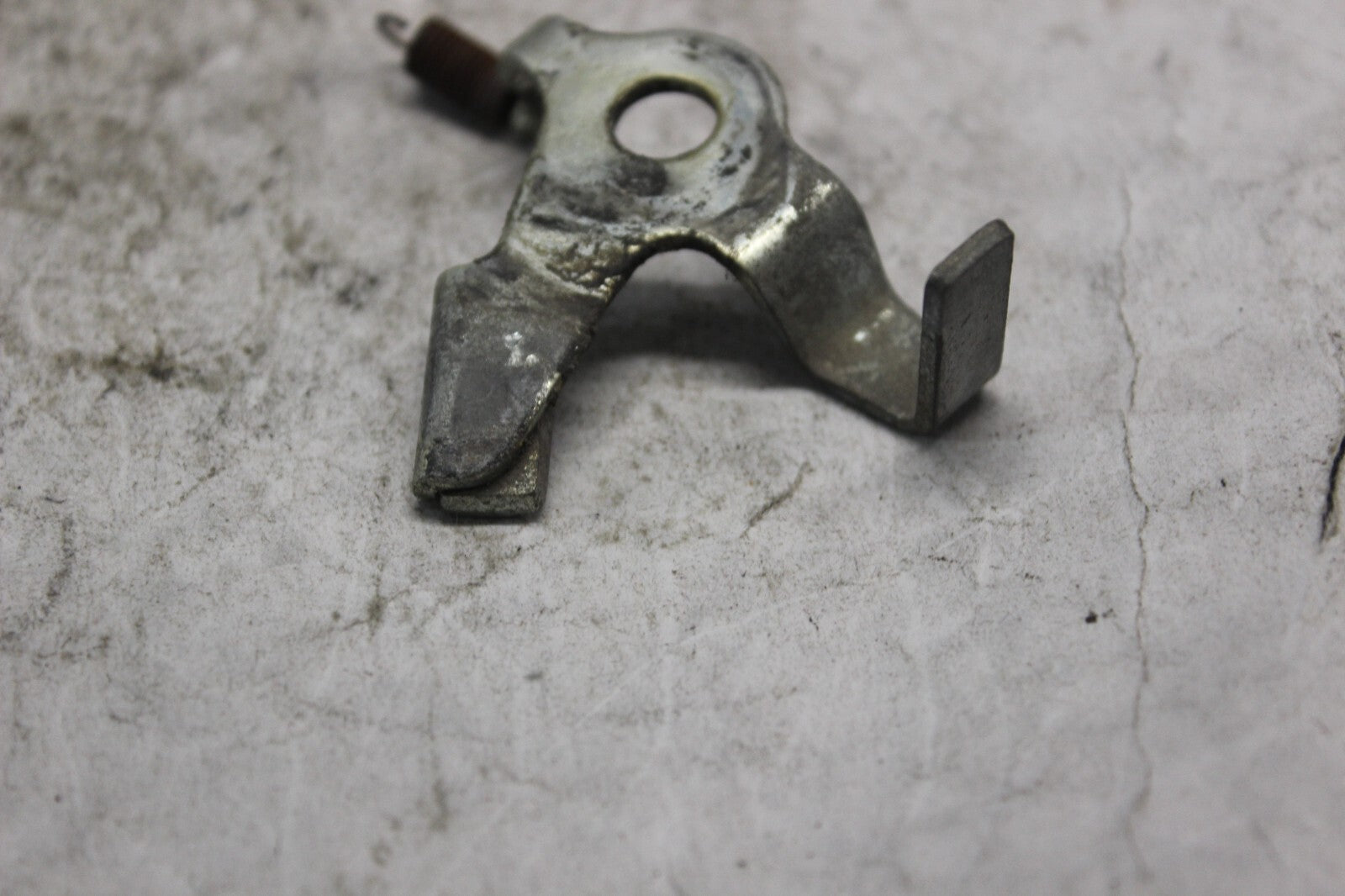 SEAT LOCK PLATE W/ SPRING ( LEVER ) 77232-MAS-E00 1998 HONDA CBR900RR