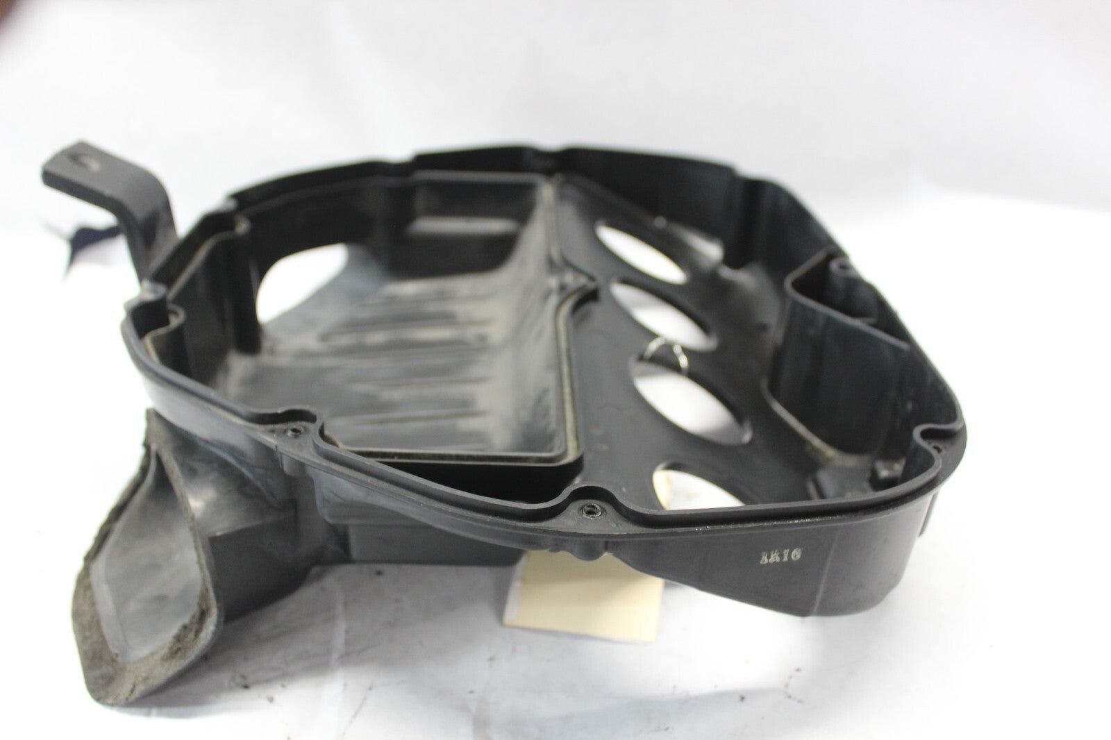 AIR CLEANER BASE ONLY 13700-40F00 2002 SUZUKI GSX-R1000