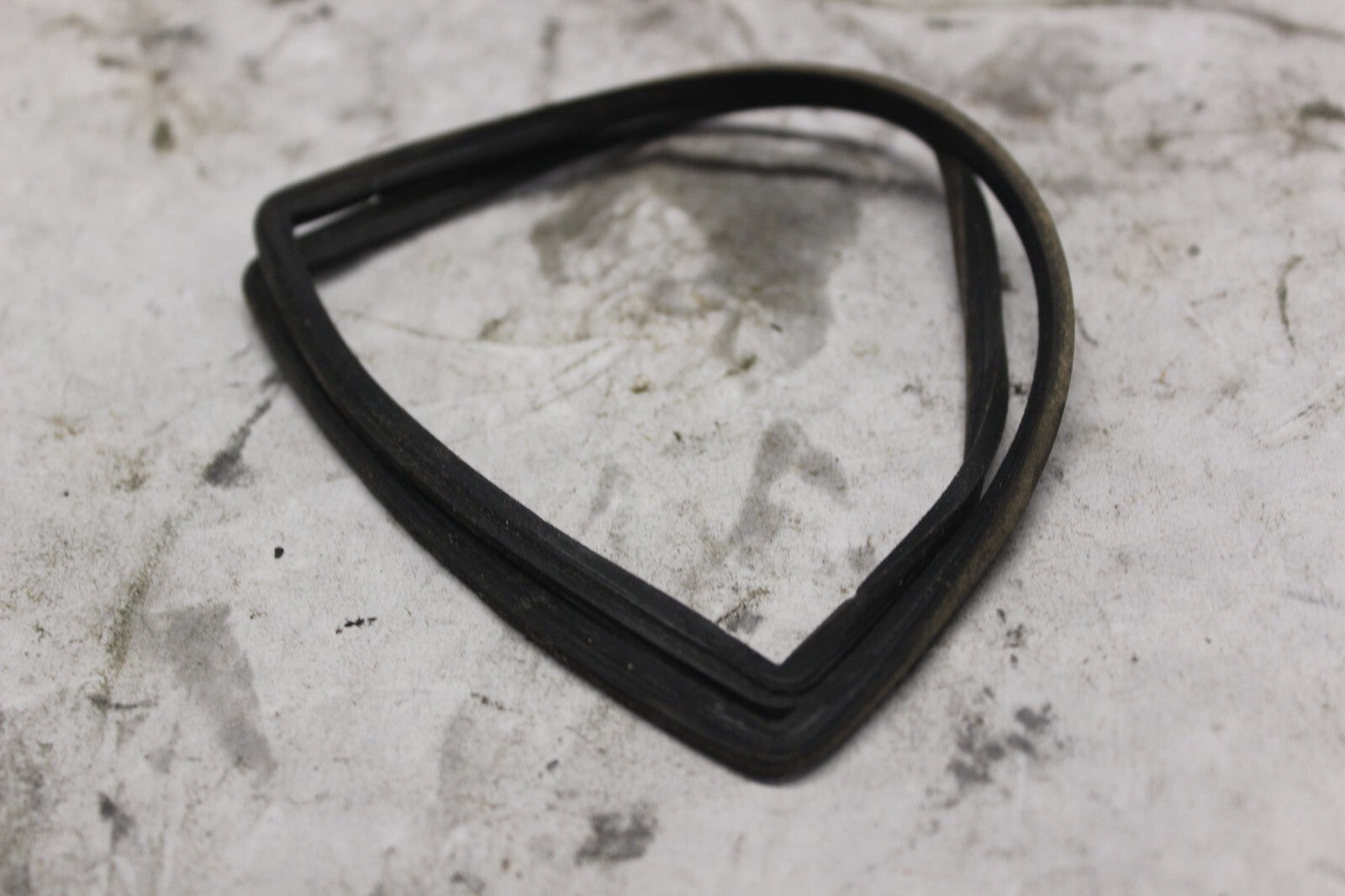 TAILLIGHT LENS GASKET 33709-422-003 1982 HONDA GL500I SILVERWING