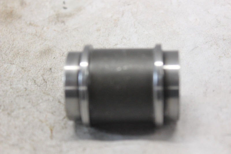 SPROCKET DRUM RETAINER 64733-33E00 2002 SUZUKI HAYABUSA GSX1300R