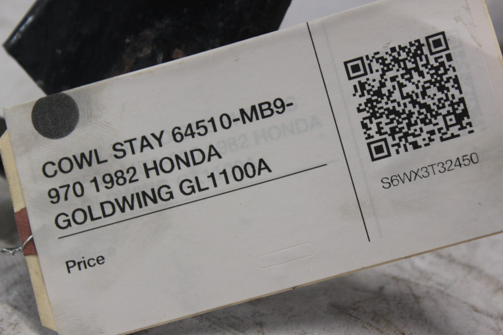 COWL STAY 64510-MB9-970 1982 HONDA GOLDWING GL1100A