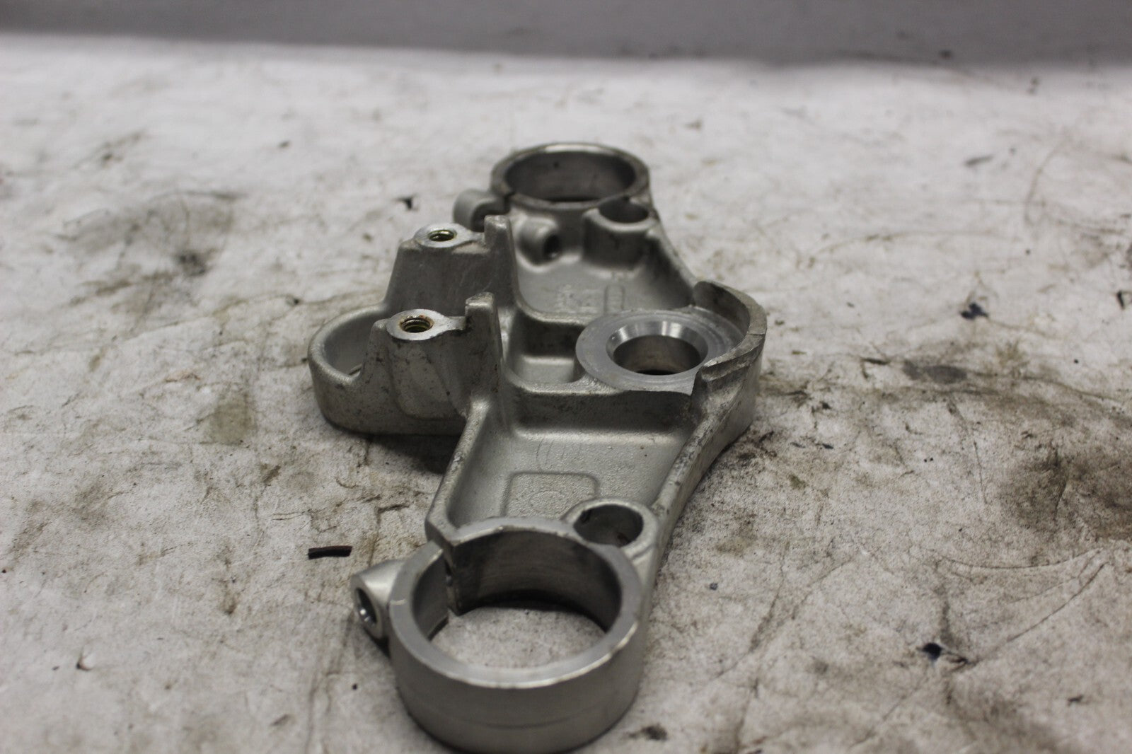 FORK TOP BRIDGE 53300-MAS-E00 1998 HONDA CBR900RR