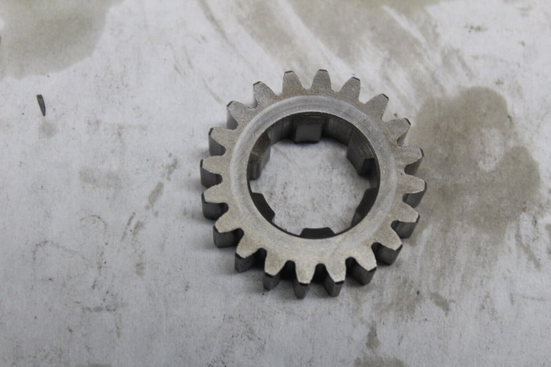 MAINSHAFT 2ND GEAR 20T 23431-413-000 1982 GL500I SILVERWING