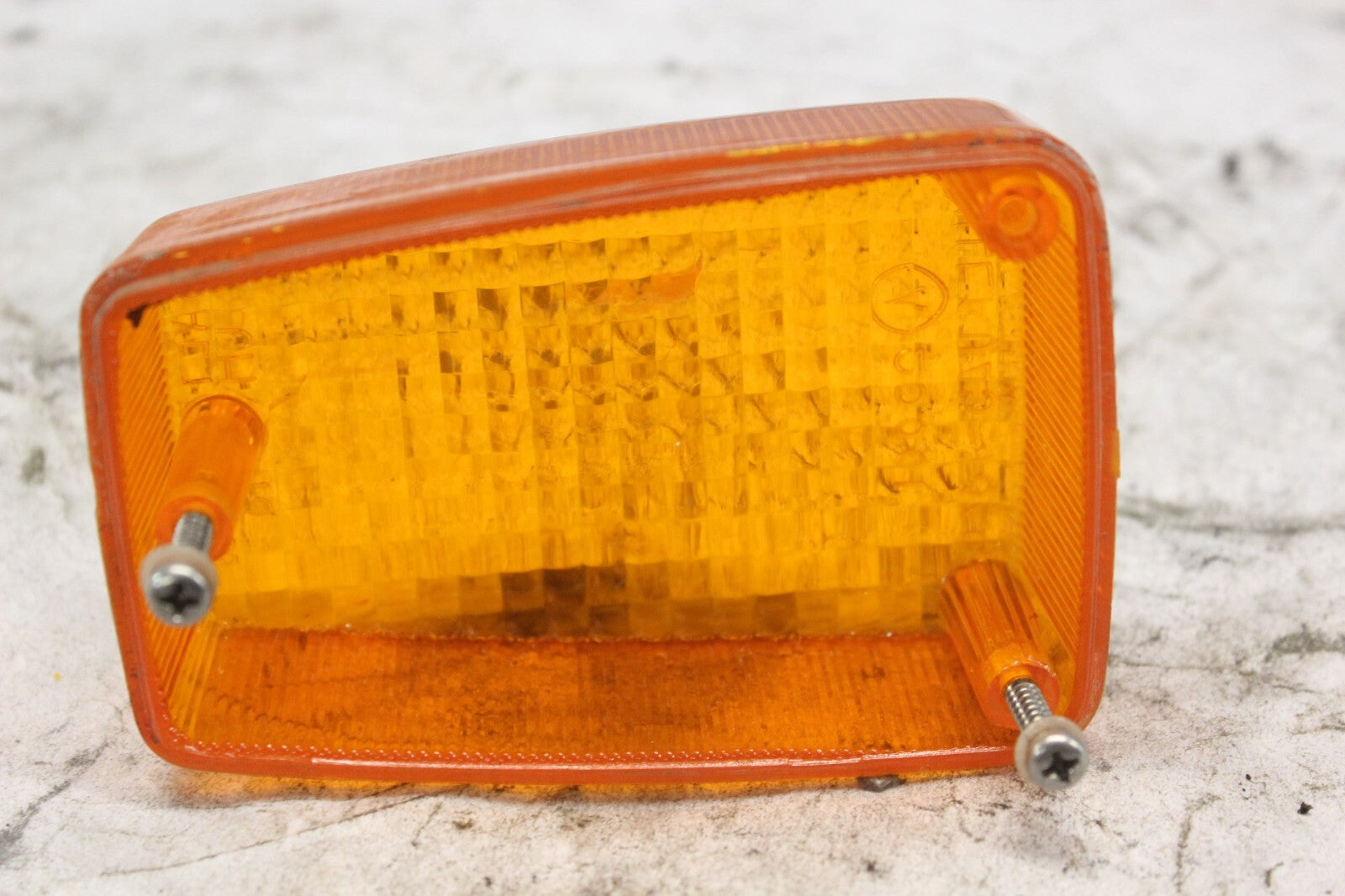 REAR TURN SIGNAL LENS 33402-431-782 1982 HONDA GL500I SILVERWING