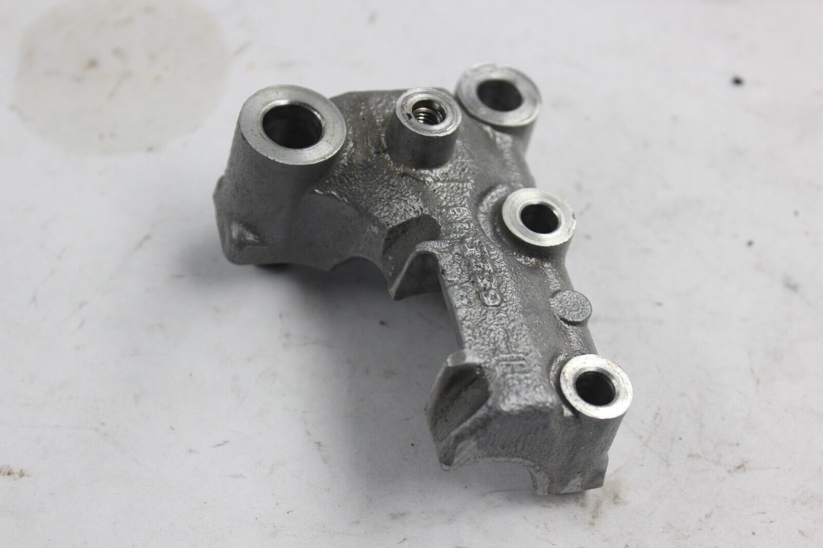 CAMSHAFT HOLDER B 12212-MB4-030 1986 HONDA V65 MAGNA VF1100C