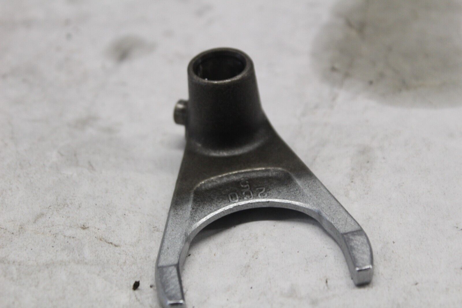 SHIFT FORK 3 RIGHT 2C0-18513-00-00 2007 YAMAHA R6 YZFR6